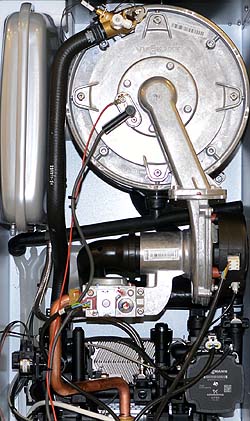 vm vitodens 100-w b1kc 35 kw combi inner upper.jpg